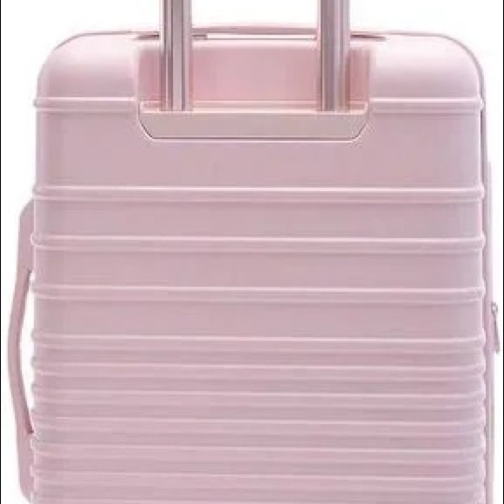 Beis Carry on 21” in Sakura Pink